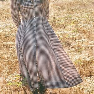 Doen Black and White Gingham Long Sleeve Dress